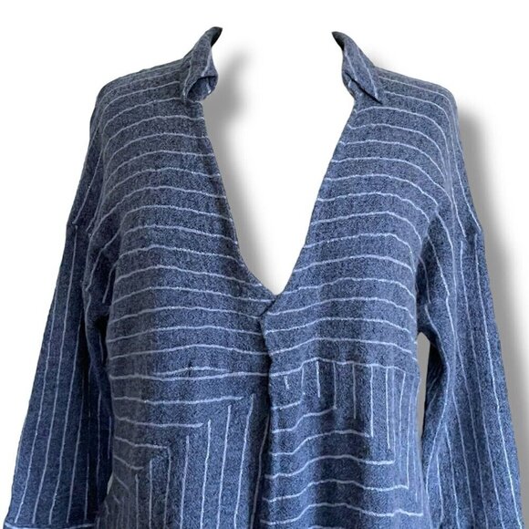 Akemi + Kin Womens Strada Tunic Top Sz Large Blue Stripe Wool Anthropologie - Picture 4 of 8